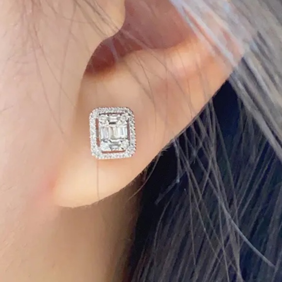 🔵𝟲𝟱%𝗢𝗙𝗙 𝗯𝘂𝗻𝗱𝗹𝗲𝘀 𝟯+🔵 NEW 925 CZ Paved Rectangular Fancy Earrings - Picture 6 of 13